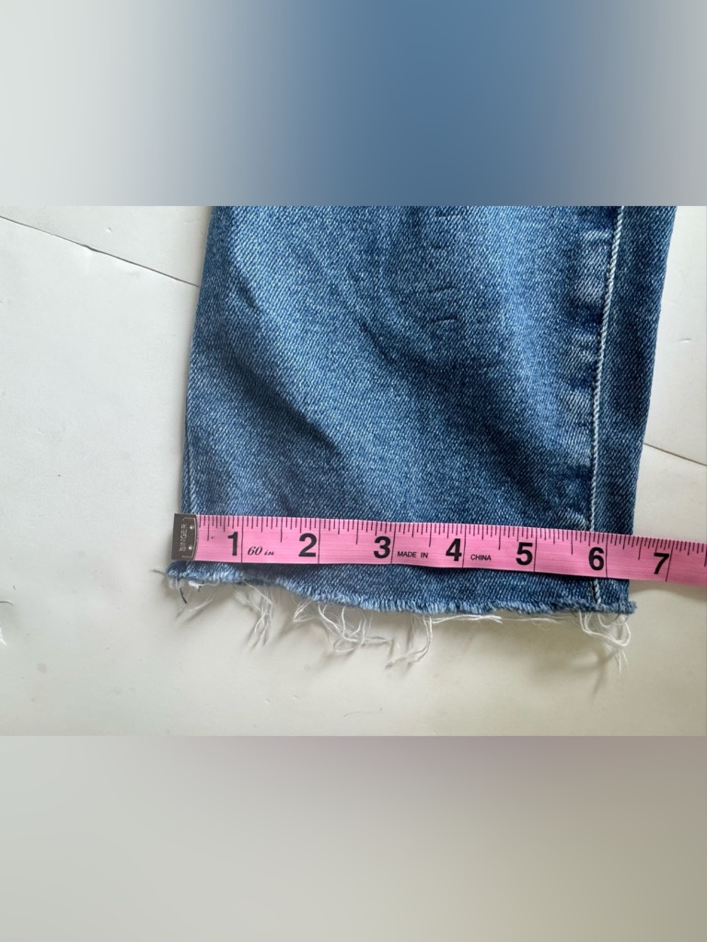 Frank & Eileen High Rise “Cork” Jeans Straight Leg Raw Hem Medium Wash Size 27 - Picture 12 of 12